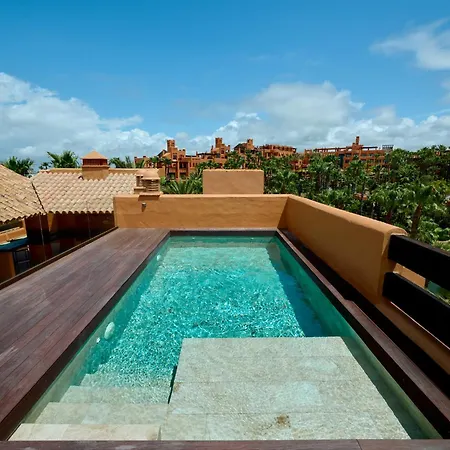 Aparthotel Novo 5*
